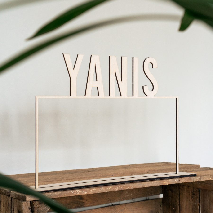 Houten naam op voetje - Afbeelding 2