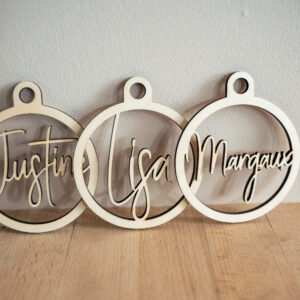 Houten kerstbal met naam