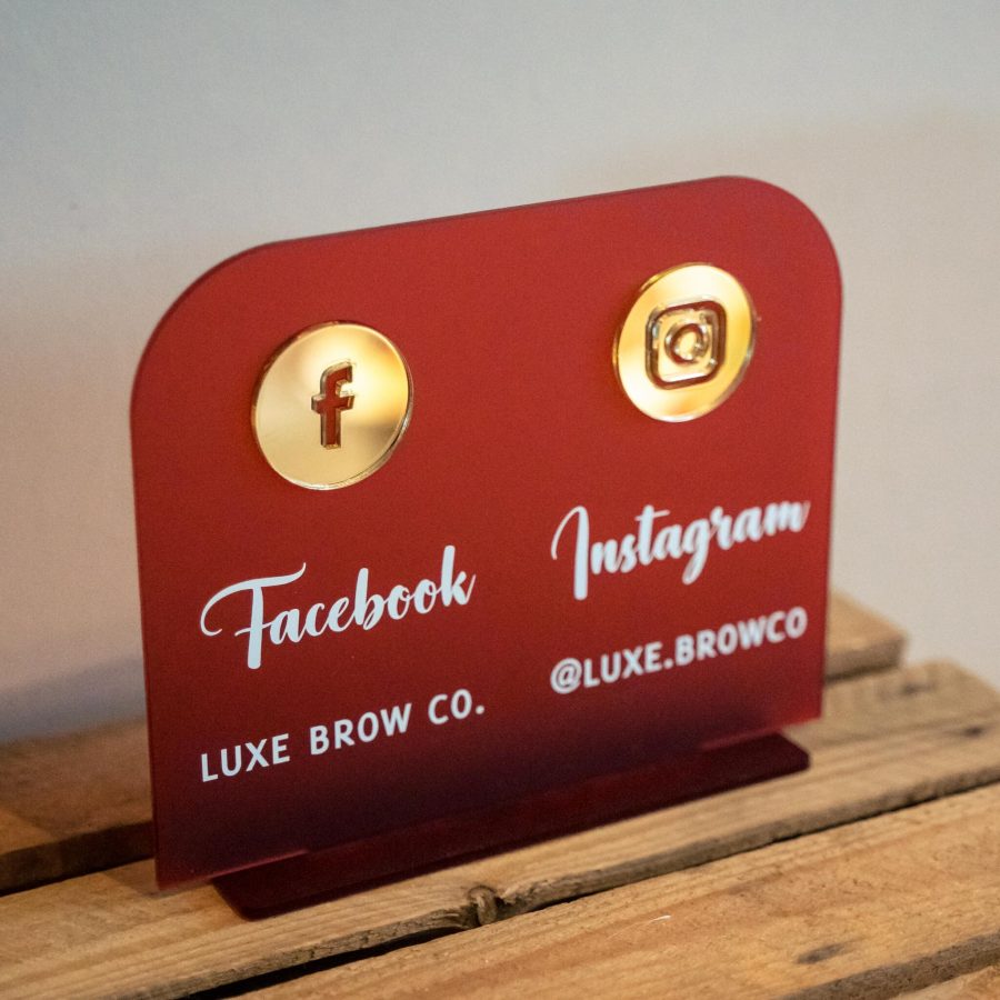 Social media sign