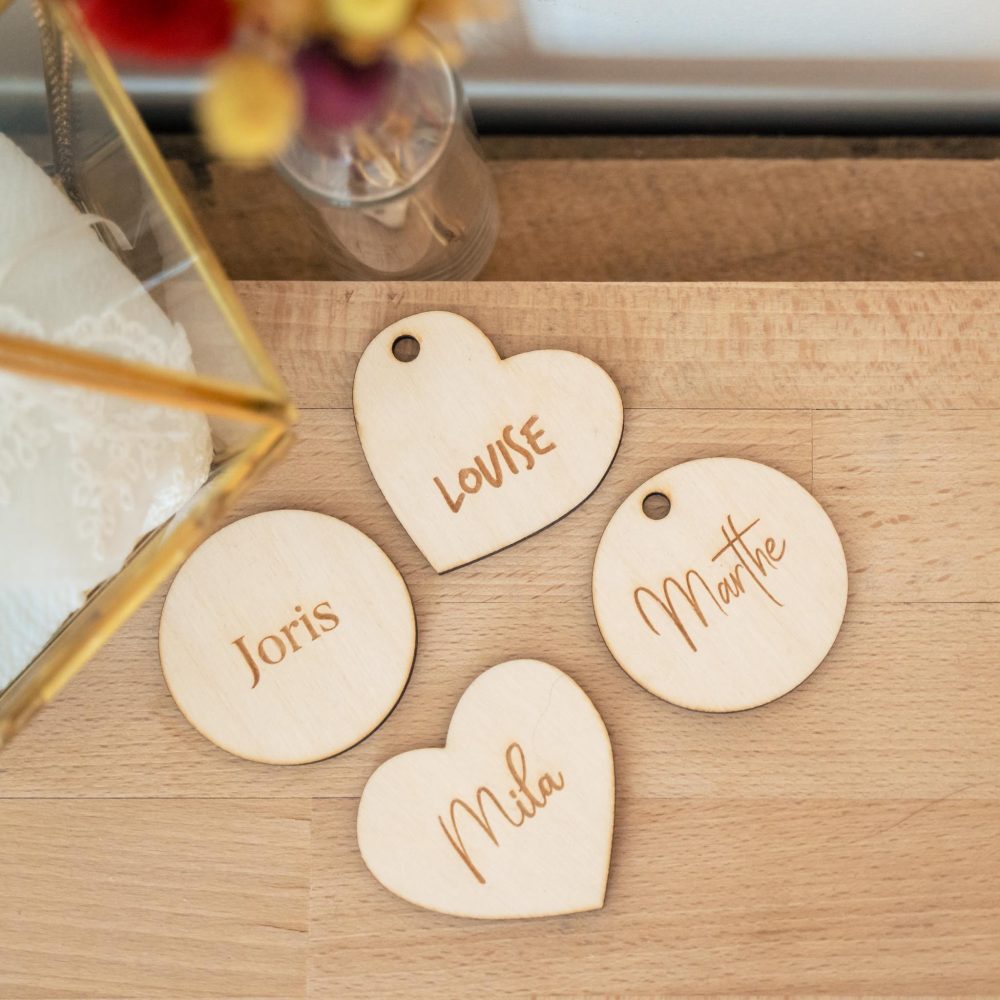 Naamkaartjes hout