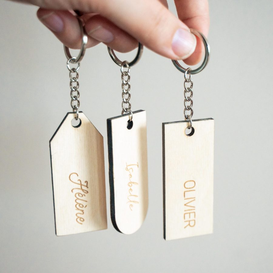 Sleutelhanger hout gepersonaliseerd