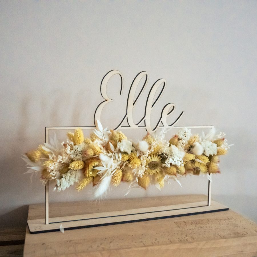 Houten naam op voetje met droogbloemen - Afbeelding 15