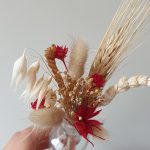 Vaasje droogbloemen - beige-rood